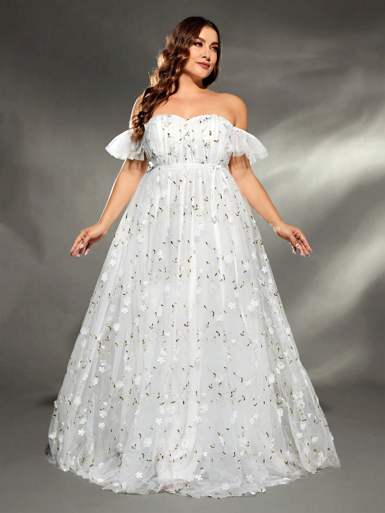 Embroidery Web - Mgiacy plus size Line collar three-dimensional