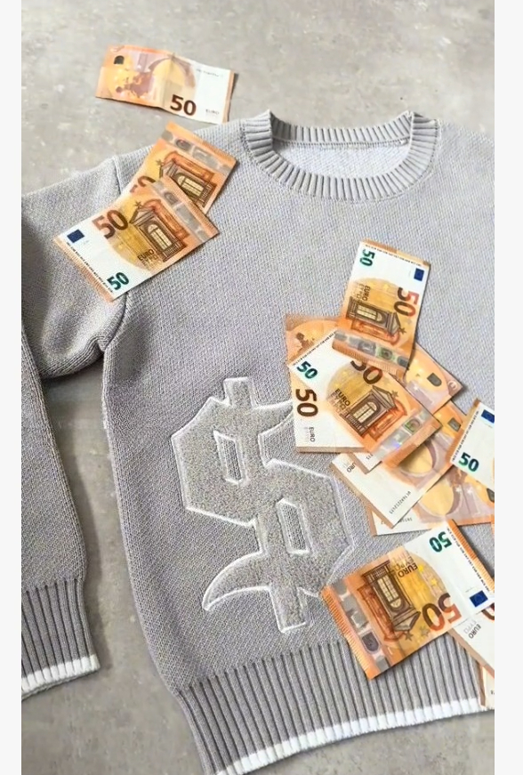 Embroidery Gothic - Harajuku Casual gold Sweaters Round Neck