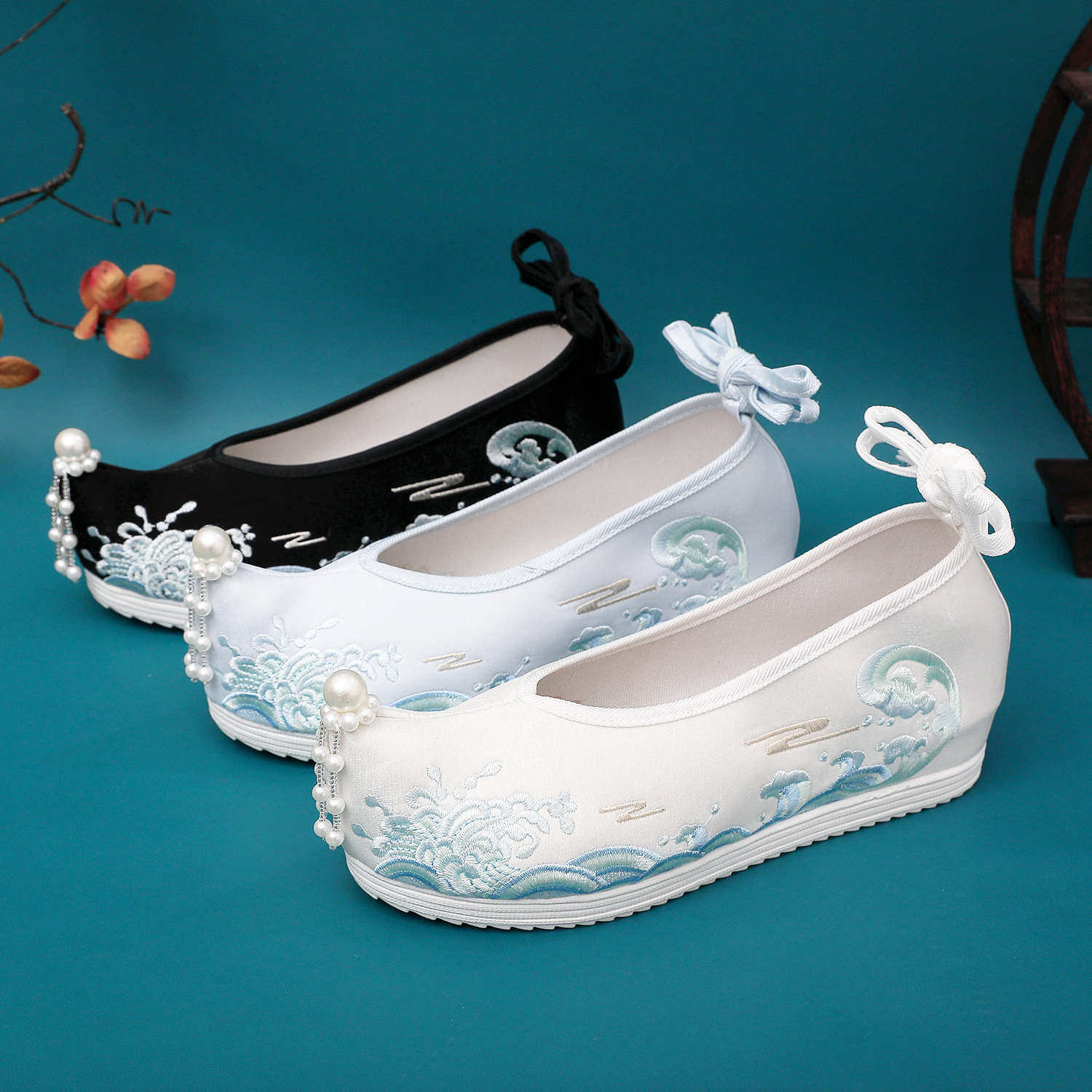 Embroidery Wedding - Waves Hanfu Shoes Female Embroidered Ancient