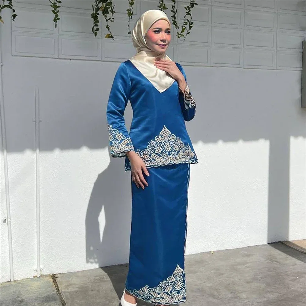 Fashion Women Two Pieces Abaya - Embroidery Baju recensione e prezzo