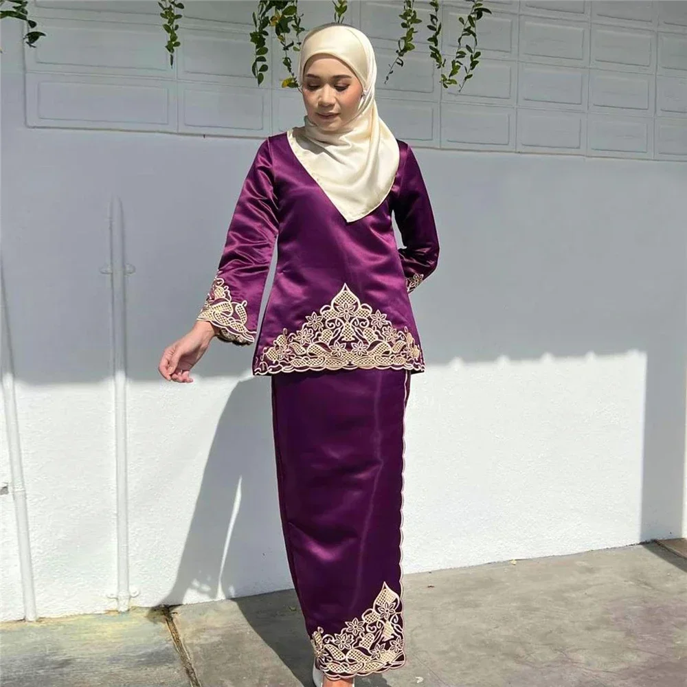 Fashion Women Two Pieces Abaya - Embroidery Baju recensione e prezzo