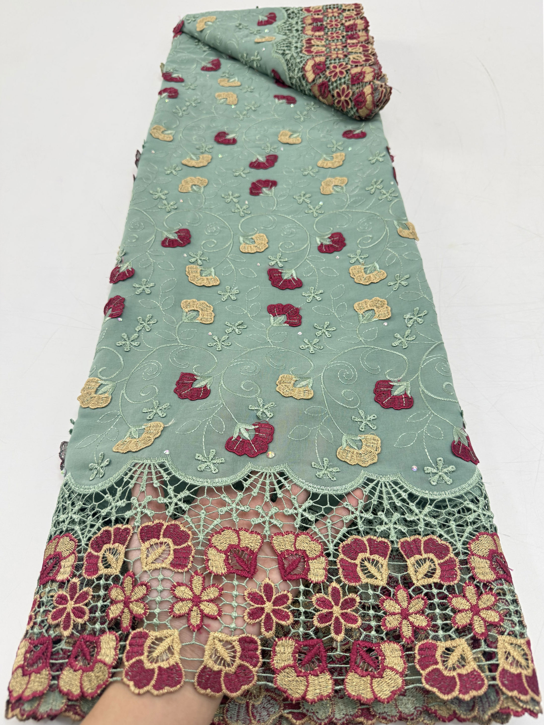 African Swiss Voile Lace In Sw - Embroidery Web recensione e prezzo