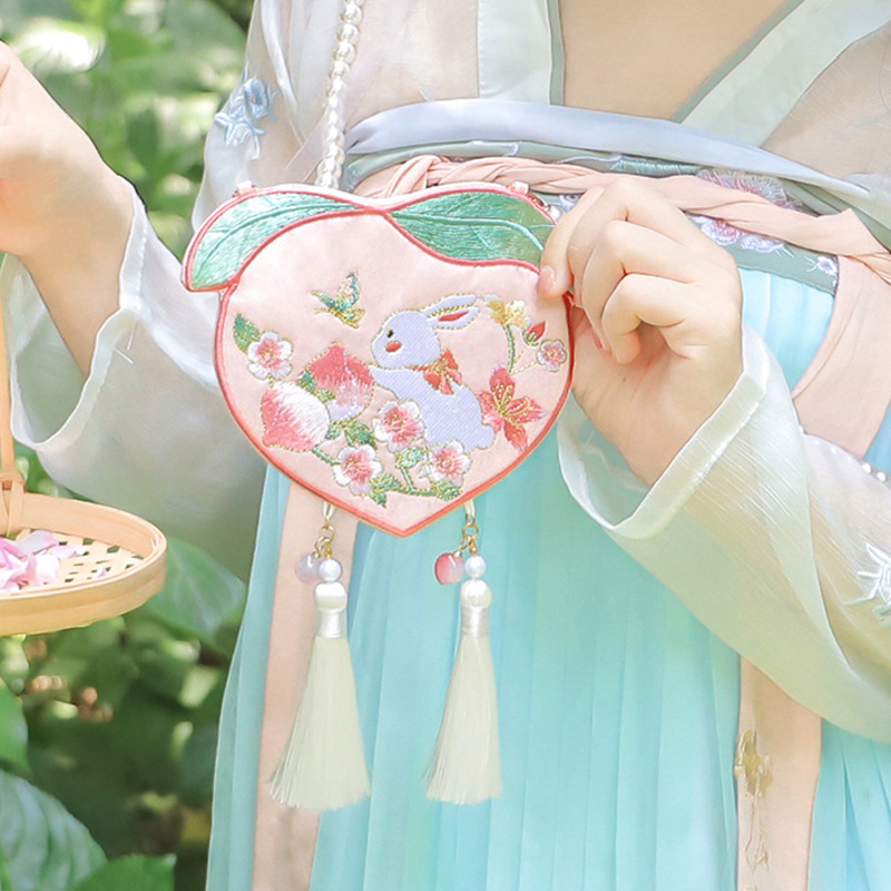 Handmade Traditional Chinese E - Embroidery Rabbit recensione e prezzo
