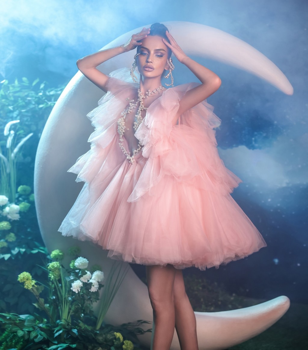 Princess Fairy‑Tulle Gown with - Embroidery Simple recensione e prezzo