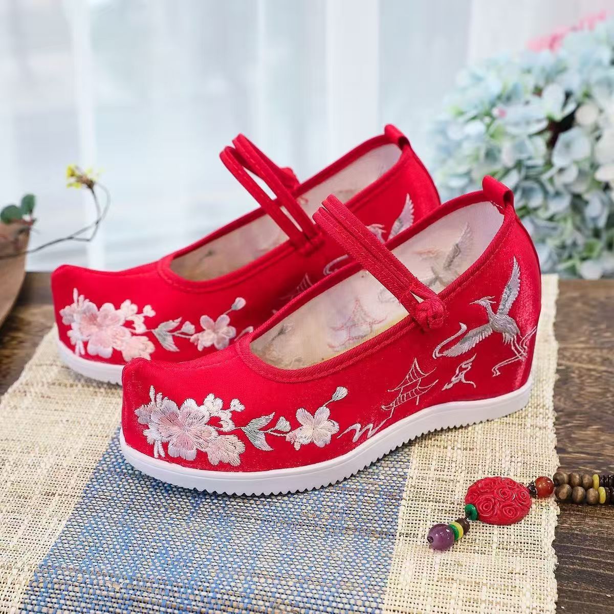 Women Increased Internal Embro - Embroidery Wedding recensione e prezzo