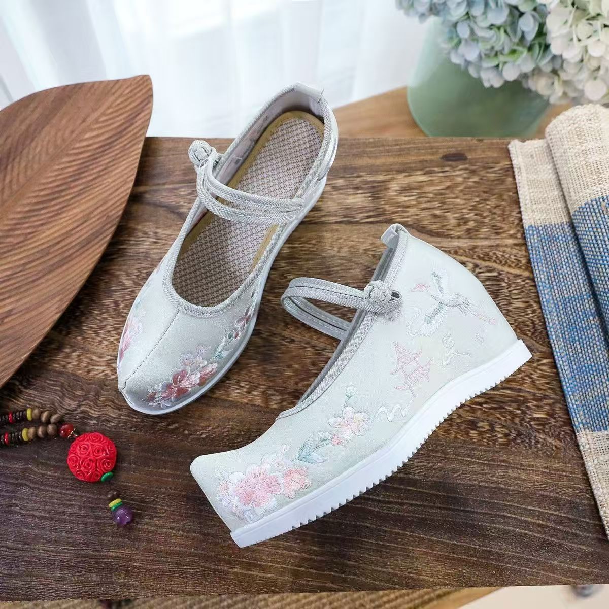 Women Increased Internal Embro - Embroidery Wedding recensione e prezzo