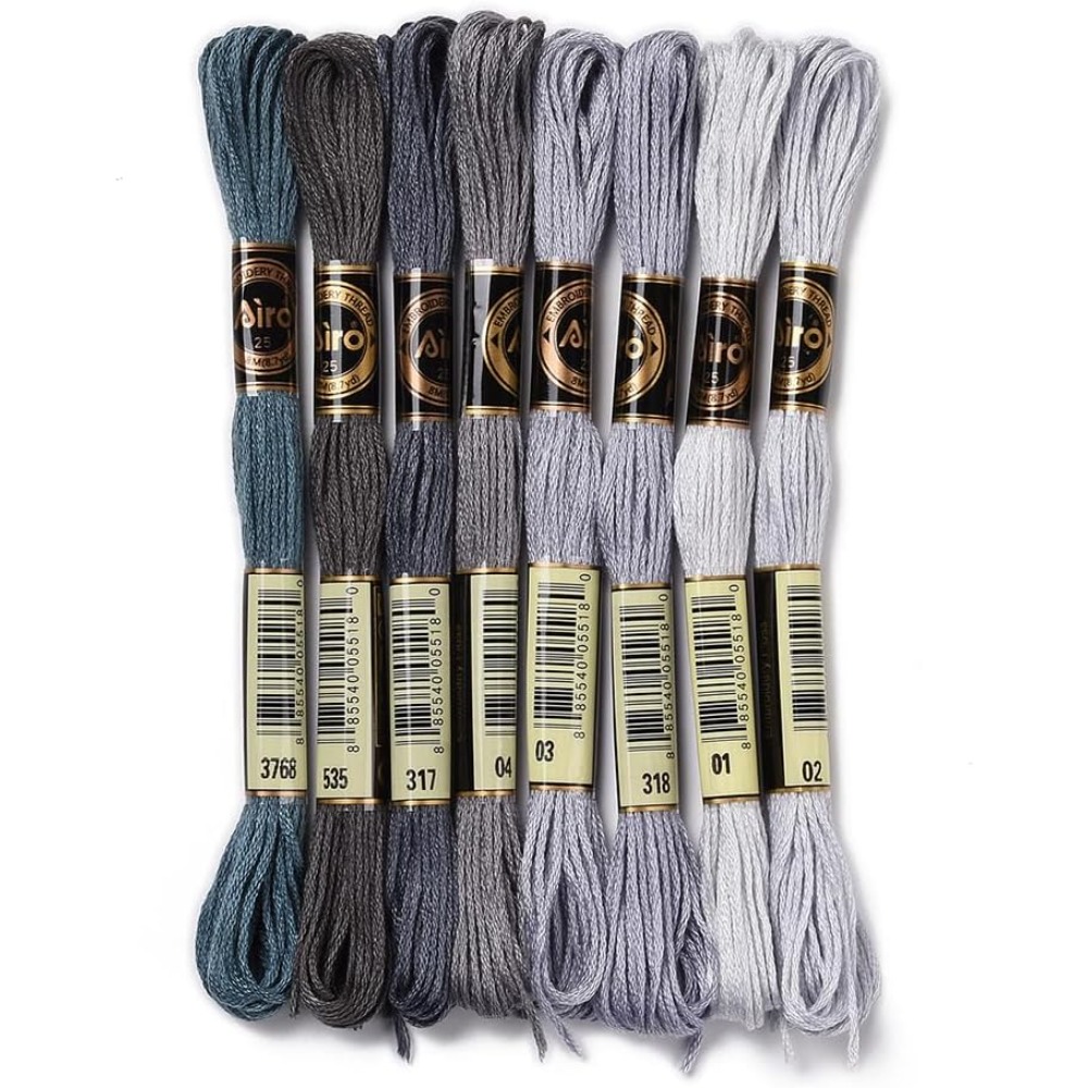 8 Skeins 70 Yards Grey Friends - Embroidery Stitch recensione e prezzo