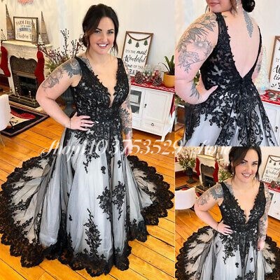 Gothic V Neck Wedding Dresses  - Embroidery Gothic recensione e prezzo