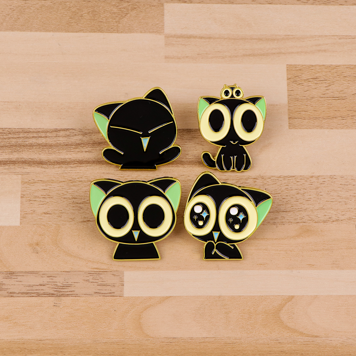 Cute Anime Black Cats Enamel P - Embroidery Simple recensione e prezzo