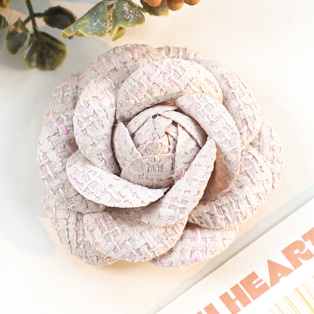 6CM Camellia Brooch for Women  - Embroidery Kaftan recensione e prezzo
