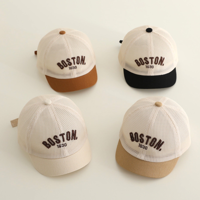 Letter Embroidered Baby Baseba - Embroidery Web recensione e prezzo