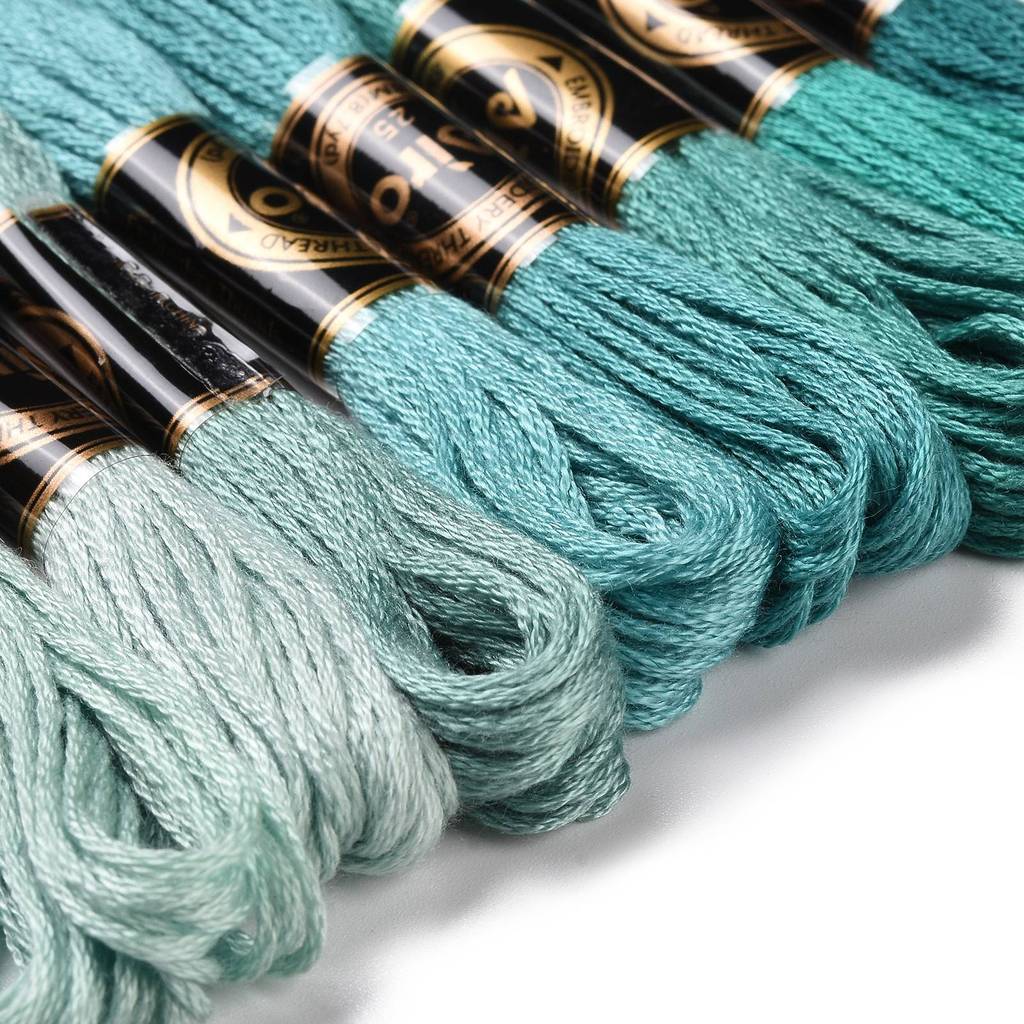 1Set 8 Skeins 0.5mm 6-Ply Poly - Embroidery Stitch recensione e prezzo